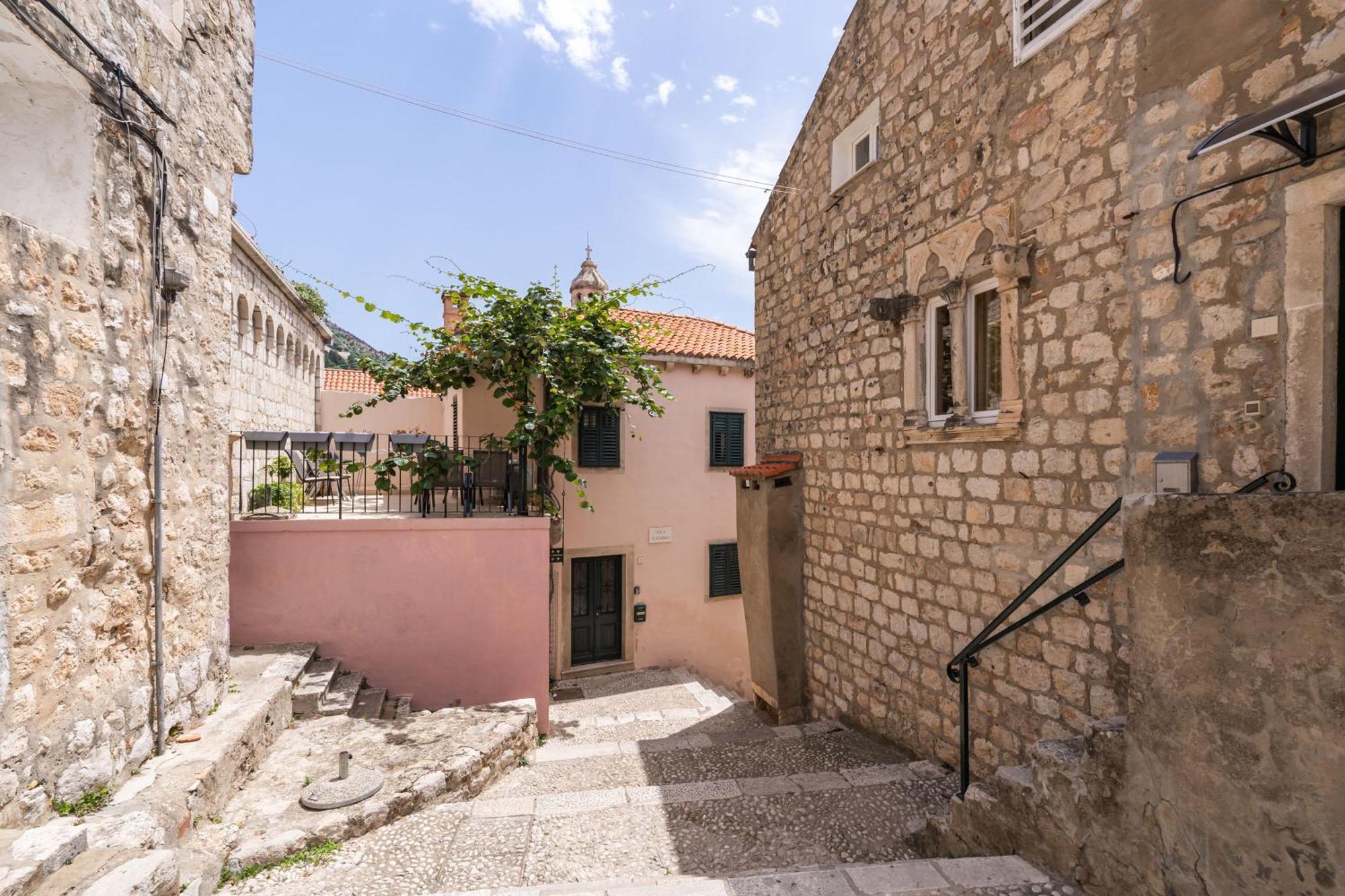 Perfect Old Town Location Two Bedroom House - L & M Dubrovnik
