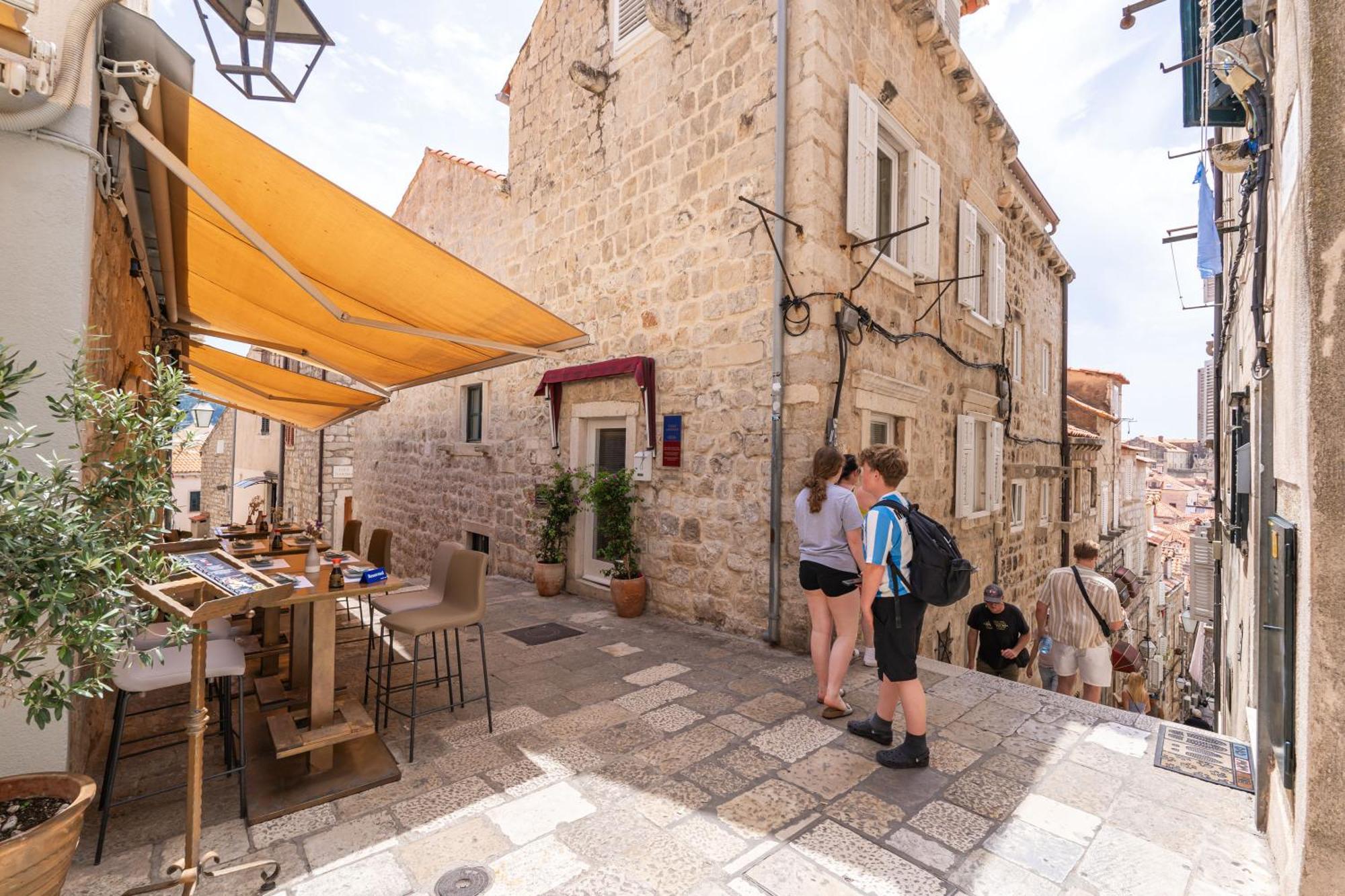 Perfect Old Town Location Two Bedroom House - L & M Semesterbostad Dubrovnik